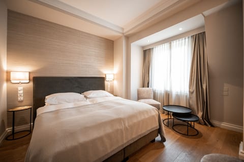 Comfort Double or Twin Room | Hypo-allergenic bedding, down comforters, minibar, in-room safe