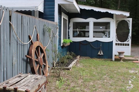 Our nautical themed cottage awaits your arrival. Perfect setting for creating lasting memories.