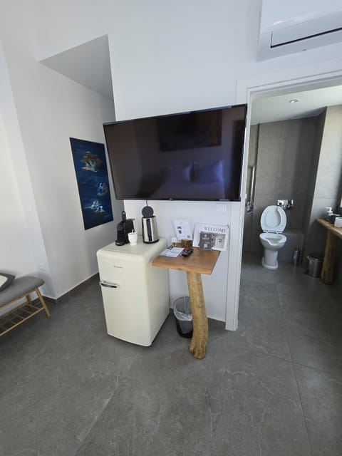 Standard Double Room | Egyptian cotton sheets, premium bedding, in-room safe, blackout drapes