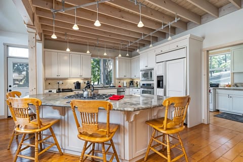 Indoors, Kitchen, Kitchen Island, Hardwood, Floor