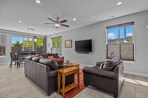 420 Family Room with Smart TV and Streaming Available