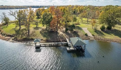 8 acres secluded land and 800 feet shoreline all to yourself.