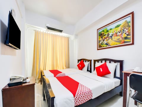 Standard Twin Room | Free WiFi, bed sheets