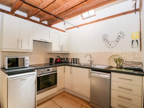 Fridge, dishwasher, electric kettle, toaster