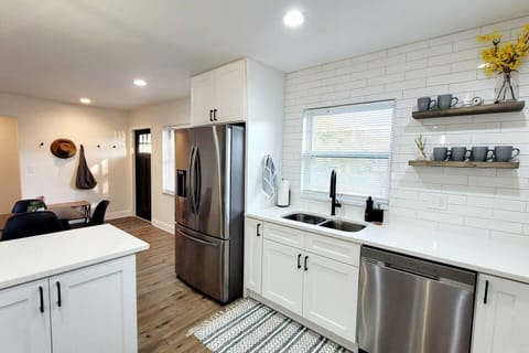 There is room for a few cooks in this kitchen!