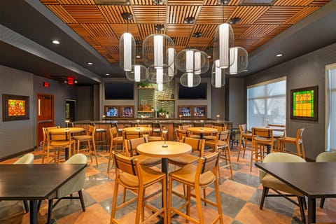 Lobby lounge