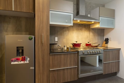 Premium Double Room | Private kitchen | Microwave, espresso maker, coffee/tea maker, griddle