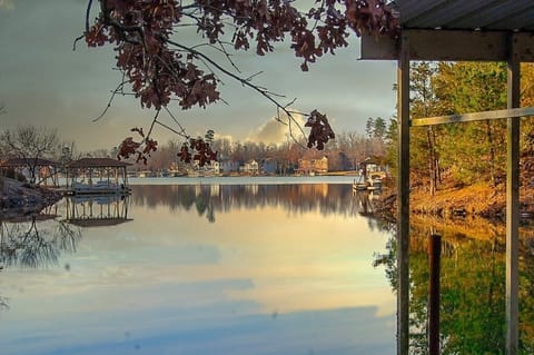 View of Lake Balboa