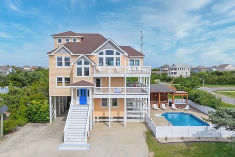 Surf or Sound Realty - 1037 - La Bella Vita - Exterior -1