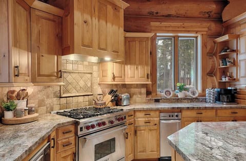 6-burner Wolf Gas Stove