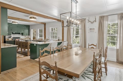 Dining and Kitchen, Main Level