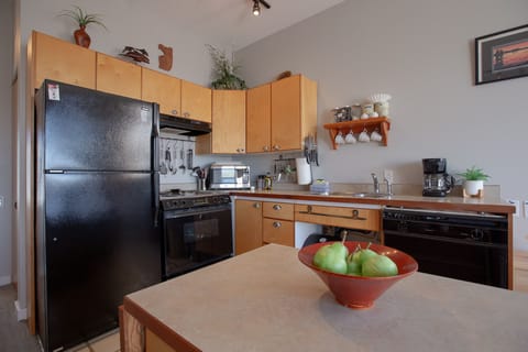 Fully stocked kithen