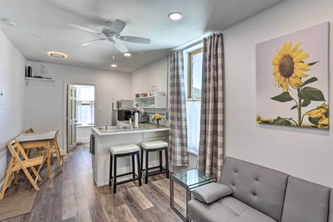 Custer Vacation Rental | 1BR | 1BA | 500 Sq Ft | Stairs Required