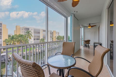 Beautiful Waterfront View from your HUGE Screened In Lanai