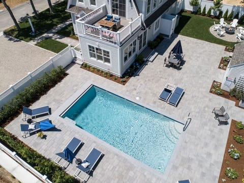 14 x 28, heated in-ground saltwater pool - 14 x 28, heated in-ground saltwater pool