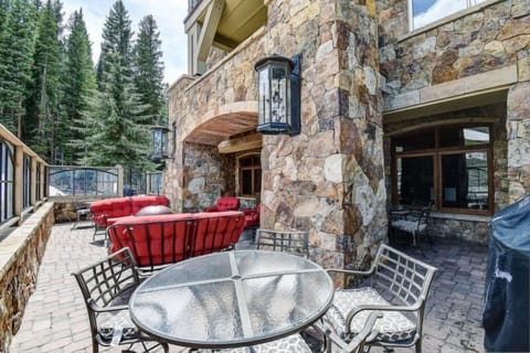 Condo (Lone Eagle 2 Bedroom Condo) | Exterior