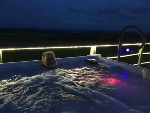 Cabin | Pool