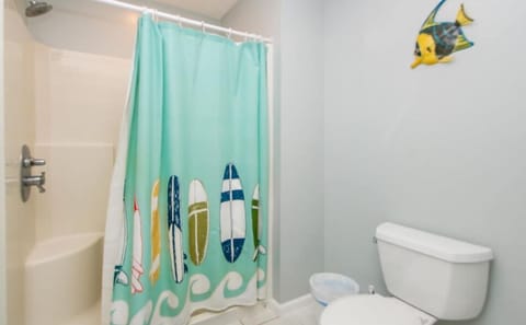 1st Floor Oceanfront King En Suite II