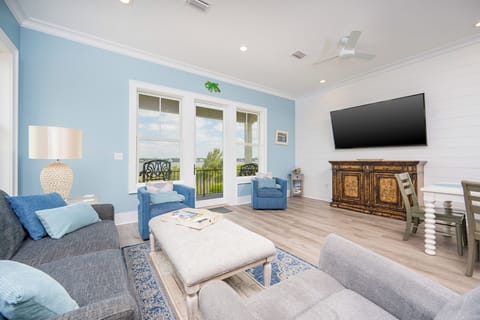 West Side Cottages U, 1592 West Beach Blvd, Gulf Shores, Alabama, lagoon view, 3 bedroom house