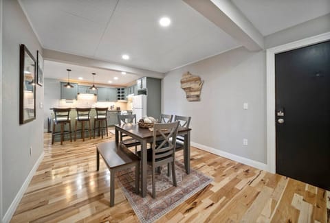 Enjoy game nights, a home-cooked dinner, or work from home at the dining room table that seats 6.