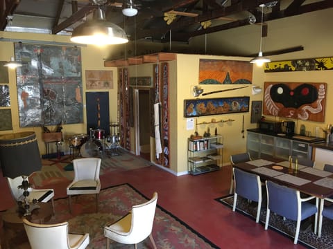 On the border with Mexico, exists a magical Power Spot with a WonderWarehouse