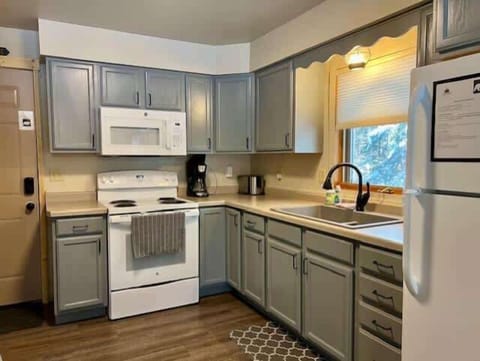 Lots of space for cooking.