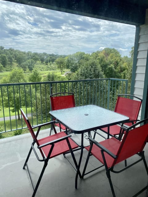 Beautiful view, perfect spot to enjoy your coffee or a glass of wine. 
