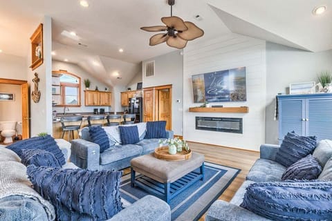 Top-Level Living Room with Deck Access