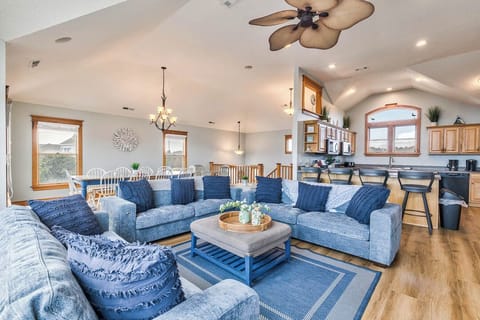 Top-Level Living Room with Deck Access