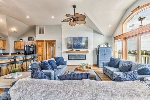 Top-Level Living Room with Deck Access