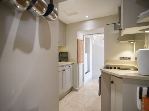 Fridge, dishwasher, electric kettle, toaster