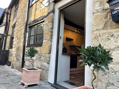 House | 2 bedrooms, Egyptian cotton sheets