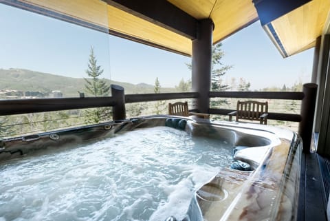 Jacuzzi, Hot Tub, Tub, Railing