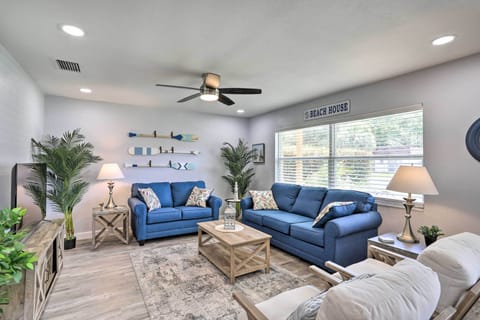Largo Vacation Rental | 4BR | 2BA | Step-Free Access | 1,590 Sq Ft