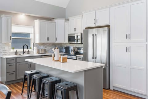 House, Multiple Beds, Patio, Mountain View (Ingallview at Branson Cove) | Private kitchen | Coffee/tea maker