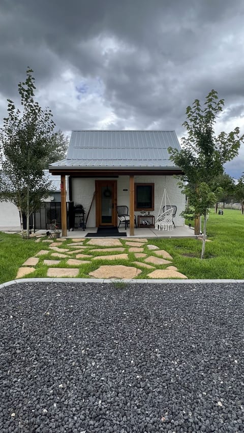 Nothing new here to see. Just charm and nostalgia. Maybe a some new....