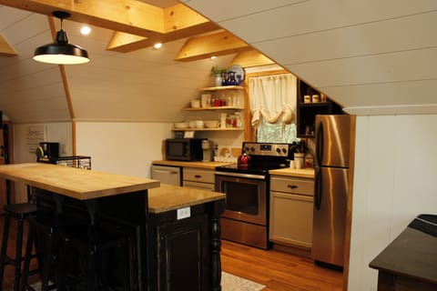 The kitchen provides all the essentials to stay in for a meal!