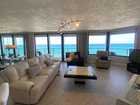 Oceanfront Living!