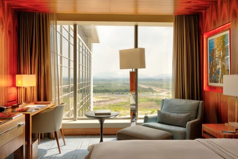 Premium bedding, minibar, in-room safe, soundproofing