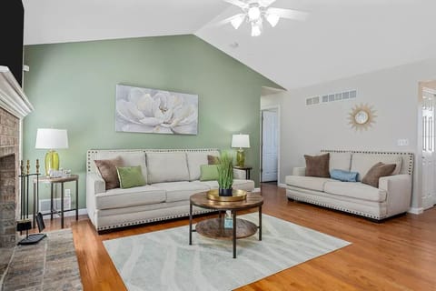 Inviting Ranch style open floor plan