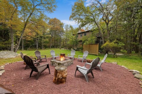 just far enough away from the cabin to really enjoy the nighttime fire.  Love the scenic views in this grassy back yard, throw a frisbee, have a catch, or simply just watch nature.