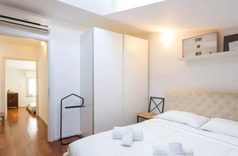 Classic Apartment | 2 bedrooms, free WiFi