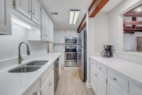 This is the view of the beautiful kitchen!