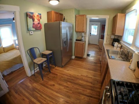 Entrances to bedroom #1 and living room.
