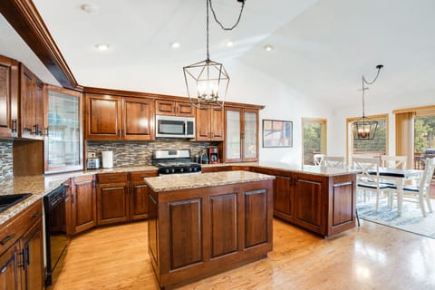 Island for Meal Prep