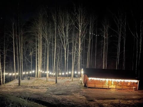 Christmas Decoration Cabin
