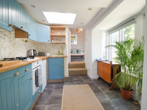 Fridge, dishwasher, electric kettle, toaster