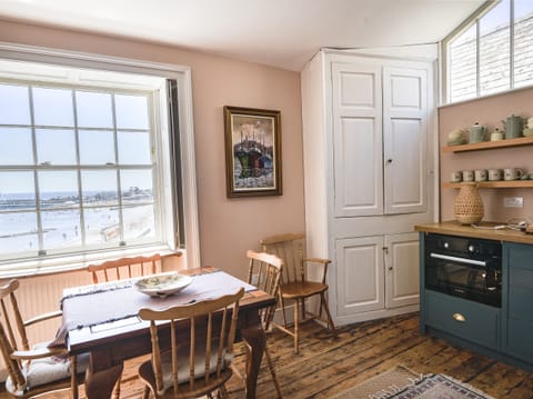 Fridge, dishwasher, electric kettle, toaster