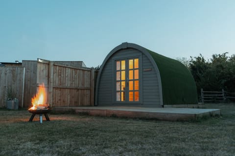 Cabin | Exterior