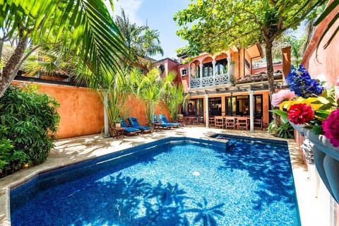 The amazing private pool!